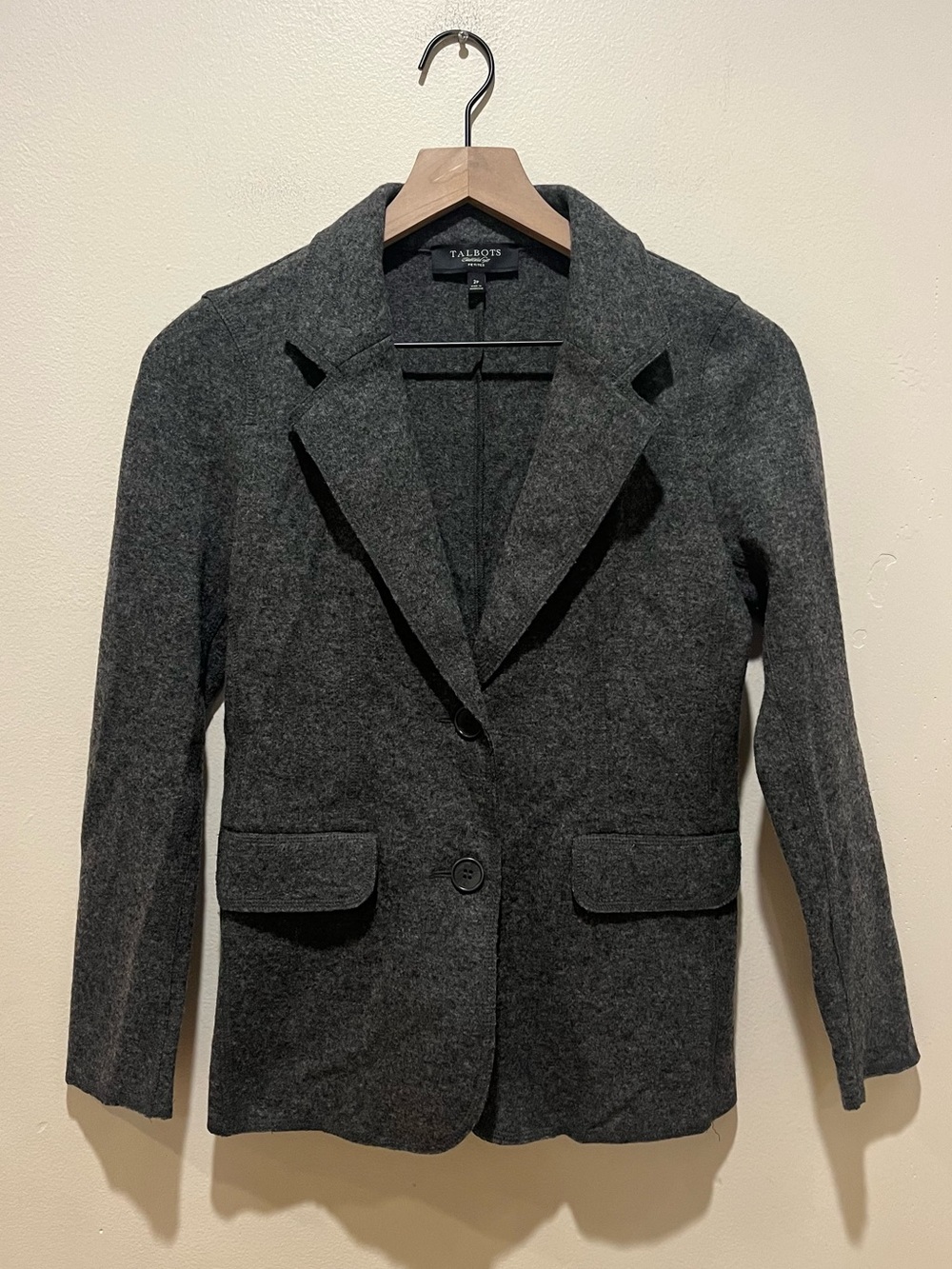 Talbots Wool Light Grey Lightweight Blazer Jacket - Women’s Size 2 Petite